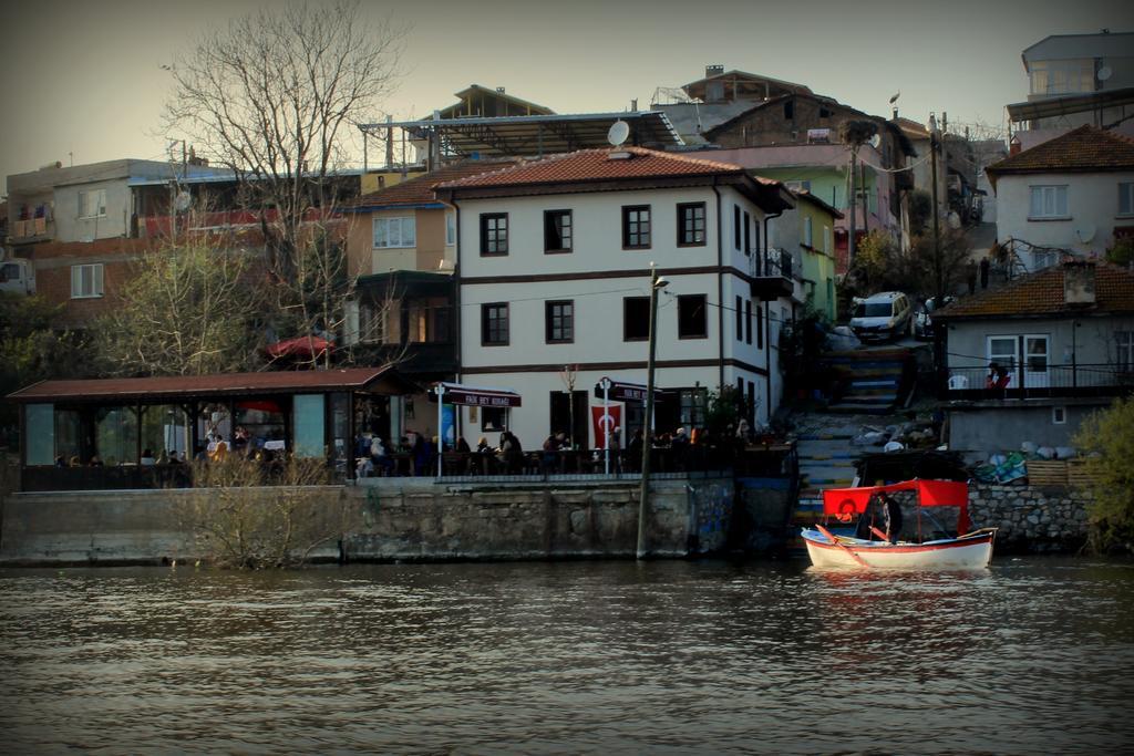 Faik Bey Konagi Bed & Breakfast Golyazi Exterior photo